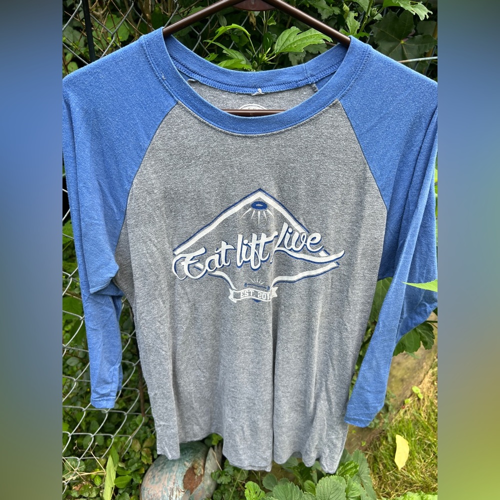 Doughnuts and deadlifts 3/4 sleeve shirt. Size Medium.
